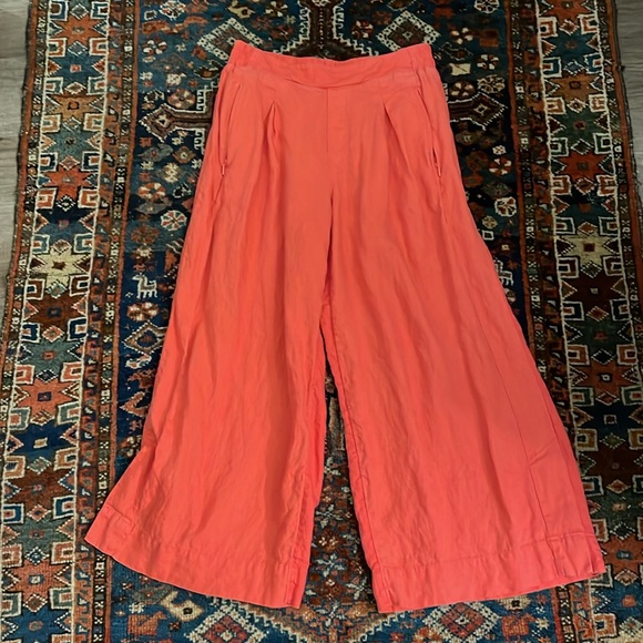 Athleta Pants - Athleta Linen Wide-Leg Crop Pant